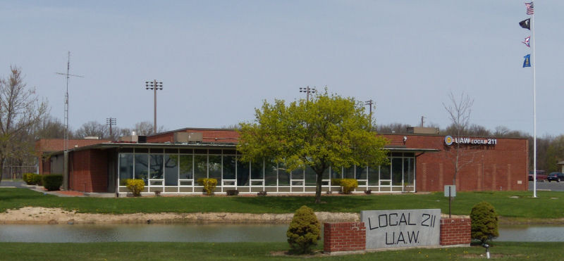 UAW Local 211